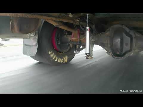 Anti squat with leaf springs