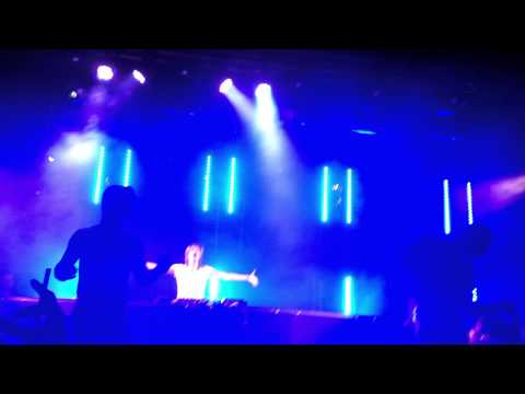 Offer Nissim ft. Ilan Peled - Haw Haw 30.8.13 Selena Eilat