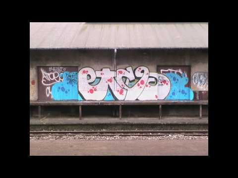 Pede B. Feat. LuxXx & 4Pro - Spændingsfeltet  (RIP APOE)