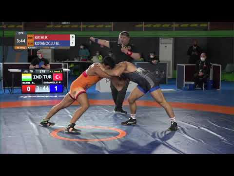 Round 1 FS - 79 kg: R. RATHI (IND) v. M. KOTANOGLU (TUR)