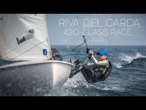 Riva del Garda 420 class race. Trening klasy 420 na jeziorze Garda.
