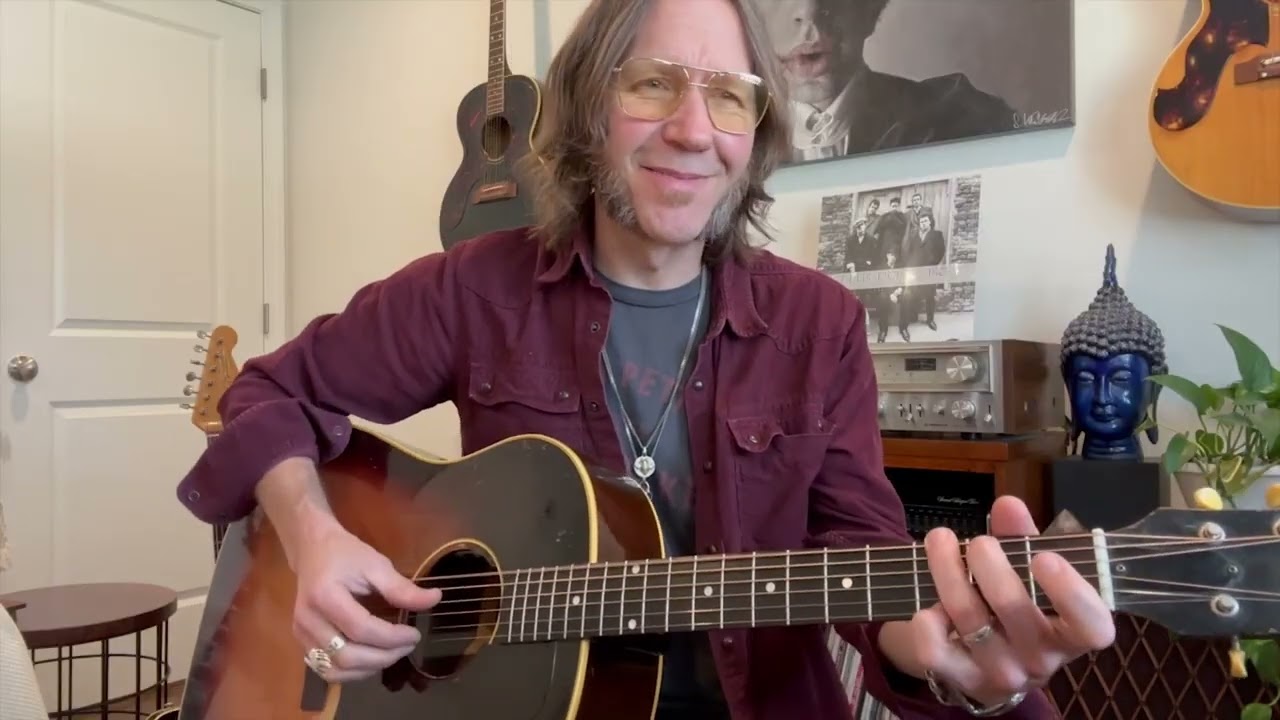 Blackberry Smoke's Charlie Starr: A guide to fingerpicking techniques - YouTube