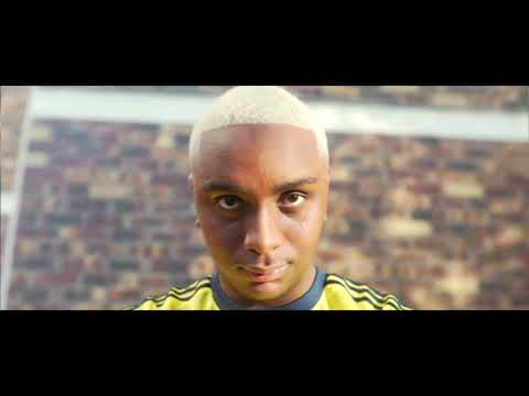 Golden Boy Muj - Militaire (Clip Officiel)