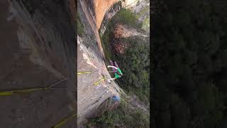 Download lagu Wanita Pemberani Hampir Saja Tewas Jatuh Dari Tebing Batu #shortvideo #tiviibo #shortsyoutube mp3 Download lagu Wanita Pemberani Hampir Saja Tewas Jatuh Dari Tebing Batu #shortvideo #tiviibo #shortsyoutube mp3