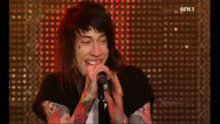 Metro Station - Shake It (Live @ VG-Lista Topp 20 Råd­hus­plassen, Oslo 06/19/2009)