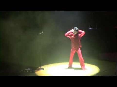 Prince - Kiss dance in red