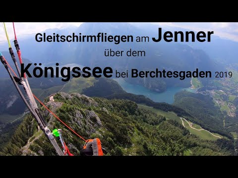 Gleitschirmfliegen am Jenner über dem Königssee bei Berchtesgaden 2019