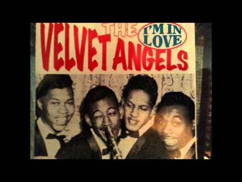 Lola   Velvet Angels