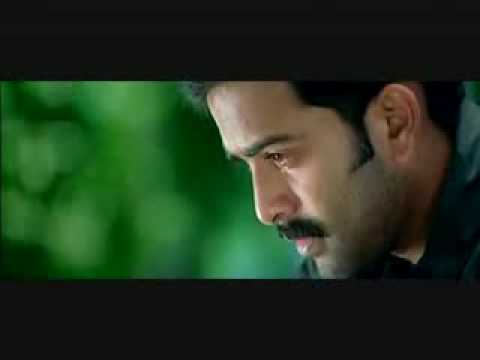 Uyirile Uyirile .........