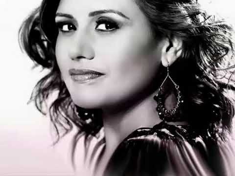 PERFUME A TUS PIES// MARCELA GÁNDARA