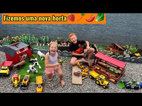 We made a new vegetable garden at Matheus and Isabela's little farm - playing with the oxen, hors...