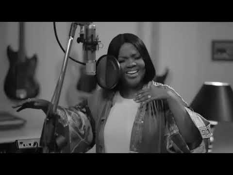 Gabriela Rocha e Cece Winans - Believe for It.         ( Eu creio) ( Clip oficial)