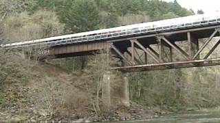 preview picture of video 'Amtrak Talgo Cascades-Nisqually River Bridge 4-10-09'