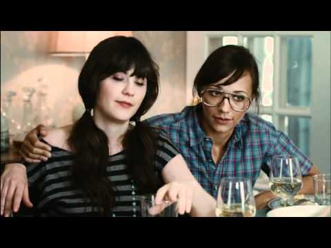 download lagu mp3 mp4 Zooey Deschanel Rashida Jones, download lagu Zooey Deschanel Rashida Jones gratis, unduh video klip Zooey Deschanel Rashida Jones