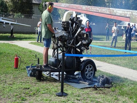 Reptárpiknik 2022.09.03.  AN-2 repülőgépmotor beindítása.