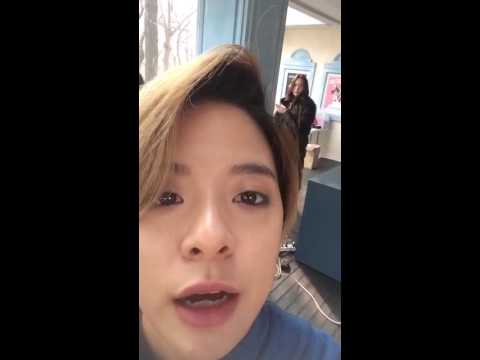 AMBER, YOU'RE EMBARRASSING! (Krystal and Amber)