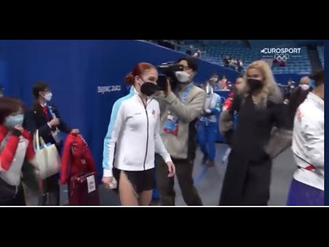 Sasha Trusova yells at Eteri Turberidze - Olympic Figure Skating