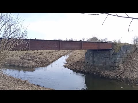 Following the route of the former Kętrzyn Wąsk - Ryn railway line.