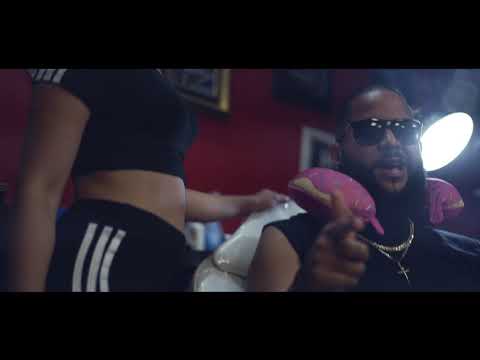 di angelo prende el mic 1