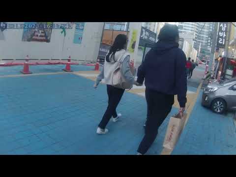 Jeonpo dong escrito Haeundae Ida e Volta -Busan-Coreia do Sul 18/11/2023 NORM0014