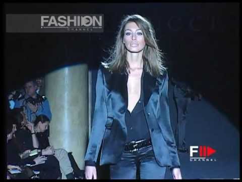 "Gucci" Autumn Winter 1995 1996 Milan 2 of 4 pret a porter woman by FashionChannel