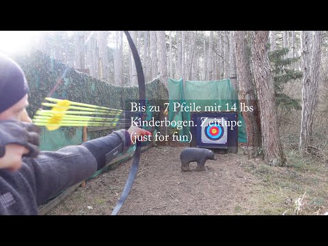 Mehrere Pfeile gleichzeitig mit 14 Pfund Kinderbogen schießen - just for fun - superslomo