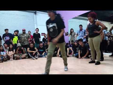MyLinh vs. Xtrav - 1v1 Bgirl SEMI - Temple Rock Volume 1