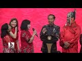 Ada gelak tawa Jokowi bersama warga tionghoa Ada gelak tawa Jokowi bersama warga tionghoa