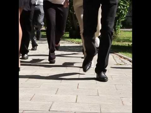 Wir besuchen stets Fortbildungen, um auf dem aktuellsten Stand der Dinge zu bleiben! Wir halten uns für Sie fit!