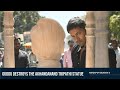 Mirzapur Season 3 Guddu Destroys The Akhandanand Tripathi Statue Pankaj Tripathi Ali Fazal