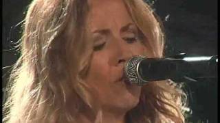 SHERYL CROW Our Love Is Fading 2010 Live