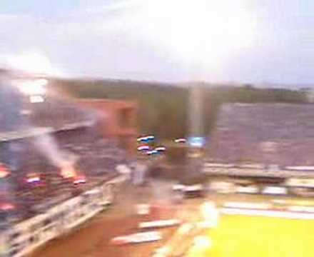 Bad Blue Boys bakljada protiv Hajduka