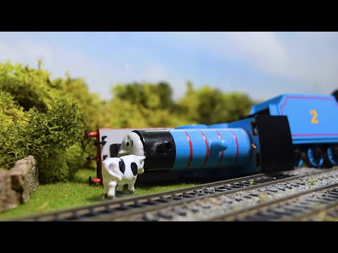 Slow Motion Crashes & B Roll #6 | Thomas & Friends + Real Trains!