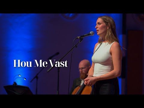 Sarah Ava Hughes - Hou Me Vast (Wende Cover) | LIVE version