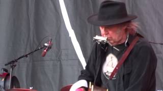 Neil Young & Crazy Horse - Human Highway & A Heart of Gold -  Helsinki August 5, 2013 full hd 1080