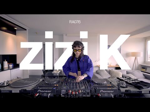 zizi K - Acid house & Techno set at Ruido Apartamento