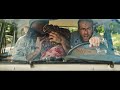 The Hitman S Wife S Bodyguard Official Clip Officially On Honeymoon Salma Hayek Ryan Reynolds