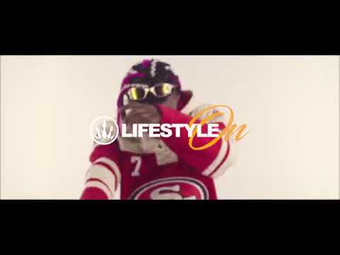 MC Lil - Tem Outra no Teu Lugar (Web Lyric Oficial)