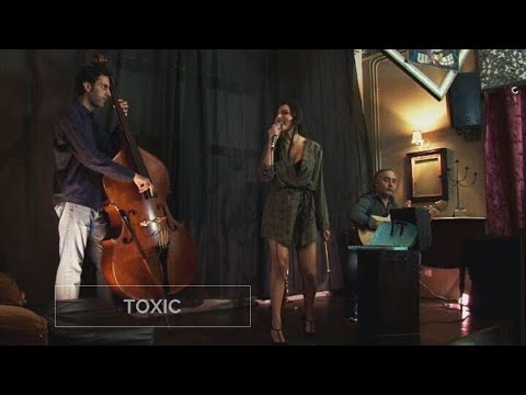 Alexandra acoustic Trio - Toxic (Britney Spears Cover)