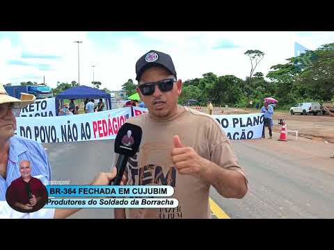 MANIFESTAÇÃO PRODUTORES NA BR-364 EM CUJUBIM