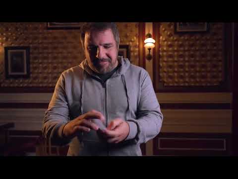 Saturn Magic - FADECK RED by Juan Pablo - Trick