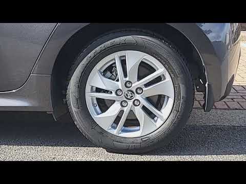 Toyota Yaris 1.5 Hybrid 5Dr Luna - Image 2