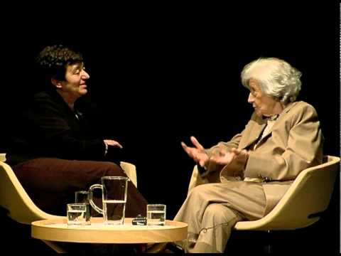 Inauguración de la exposición «Ana María Matute. Quien no inventa no vive»