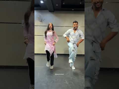 Radha Kaise na Jale | ft. @akshitagoeldance @aanyaguptaofficial1803 😍🫶🏻 #gmdancecentre