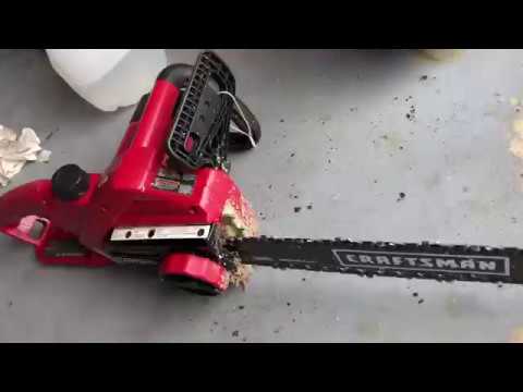 Demostrating about the Electric Chainsaw