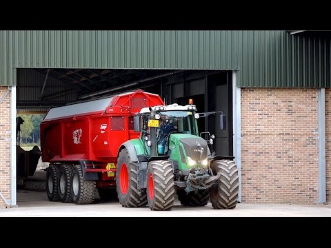 Harvesting Potatoes | 2x AVR Puma 3 + FENDT 939 & 828 tractors | vd Borne Aardappels