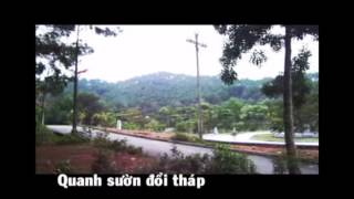preview picture of video 'KDT Ngã ba Đồng Lộc Hà Tĩnh 10-2012'