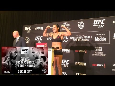 Amanda Nunes SMILES while MAKING WEIGHT - UFC 232
