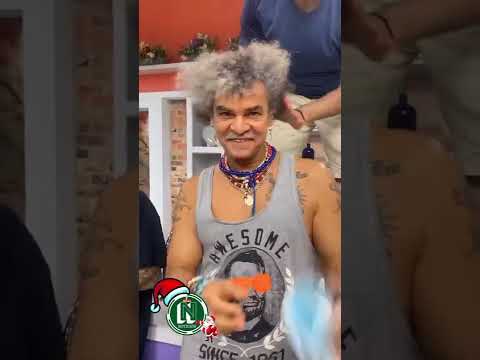 El Pibe Valderrama tiene su peluquero