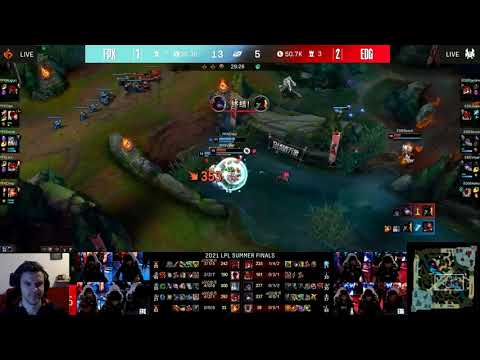 Aphelios trong tay Viper 1 cân 3 cực gắt trong trận chung kết LPL